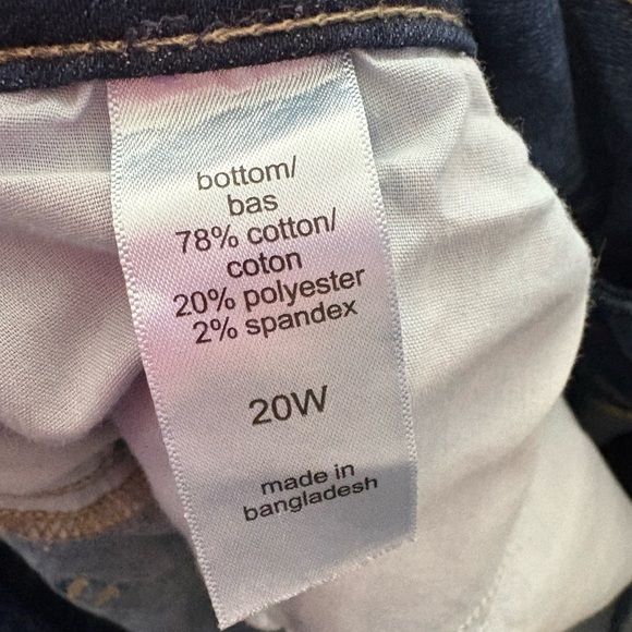 Maurices Mid Rise Blue Capri Size 20W Jeans - Picture 6 of 8